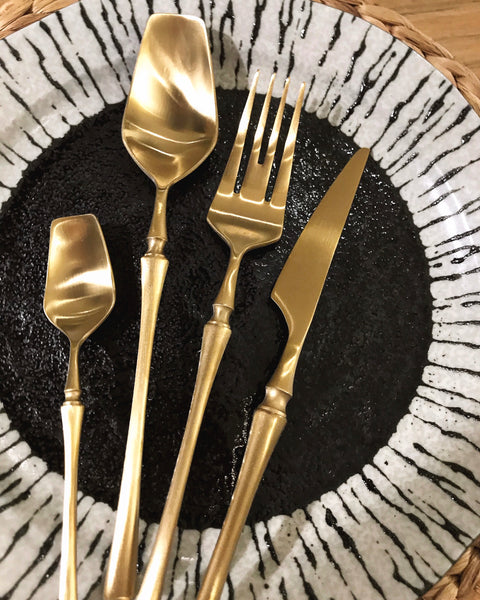 CALISTA GOLD CUTLERY SET