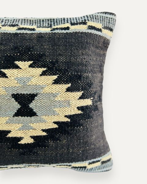 NOGALES KILIM PILLOW COVER