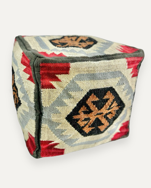 OJOS KILIM FLOOR POUF