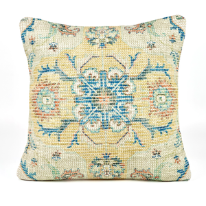 SOLARA SQUARE PILLOW