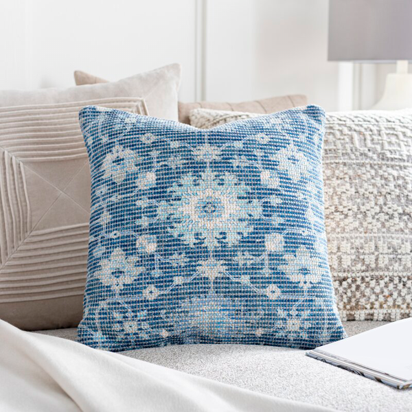 TAAVI PILLOW COVER