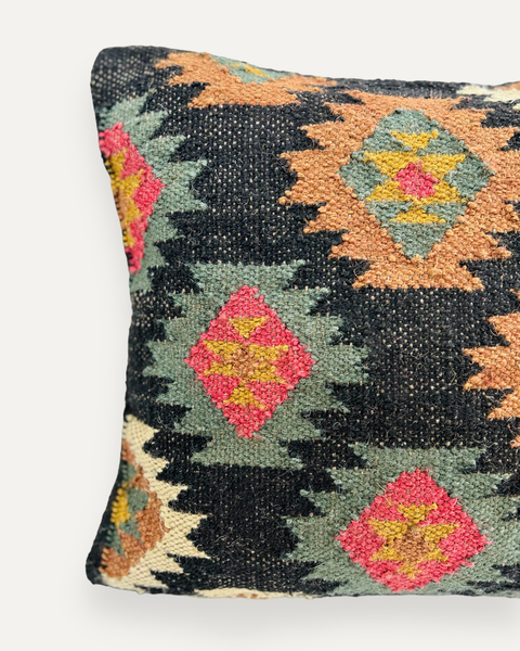 YANNIK KILIM PILLOW COVER