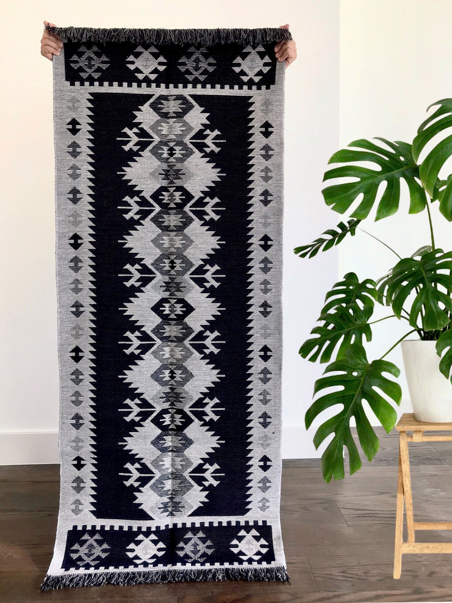 CORTEZ RUNNER RUG