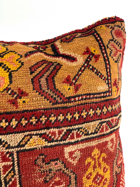 KILIM COLLECTION: PILLOW 02