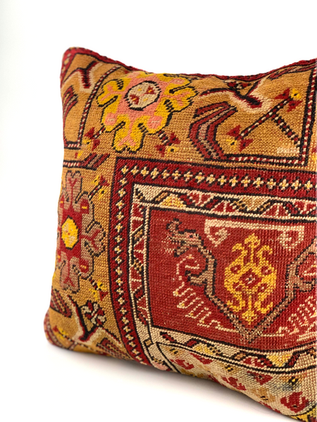 KILIM COLLECTION: PILLOW 02