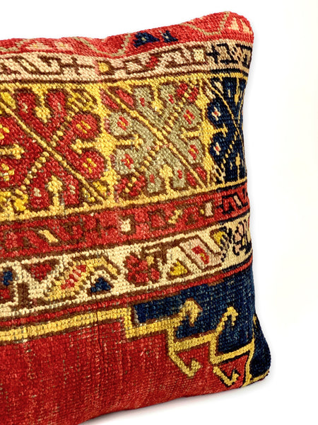 KILIM COLLECTION: PILLOW 03