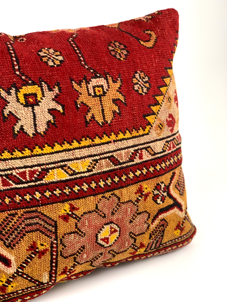 KILIM COLLECTION: PILLOW 01