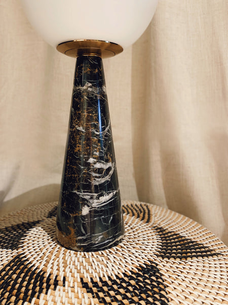 KOSMOS MARBLE CONE LAMP (Brown-Black)