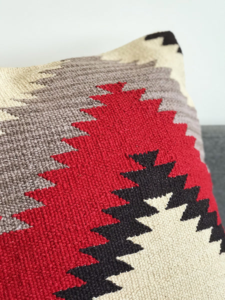 MIRO KILIM PILLOW COVER