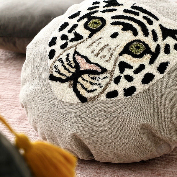 UMA ROUND ANIMAL PILLOW